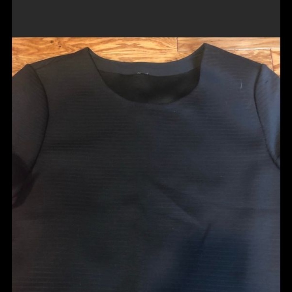 LULULEMON shaped short sleeve - Picture 5 of 6